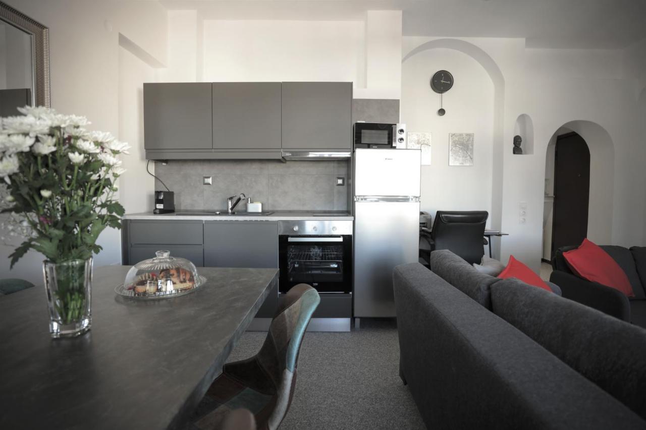 Modern 2 Bedroom Apartment Next To Metro - Marousi Athen Eksteriør bilde