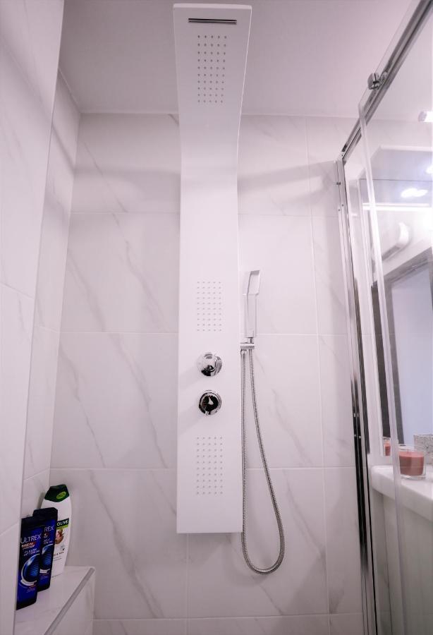 Modern 2 Bedroom Apartment Next To Metro - Marousi Athen Eksteriør bilde